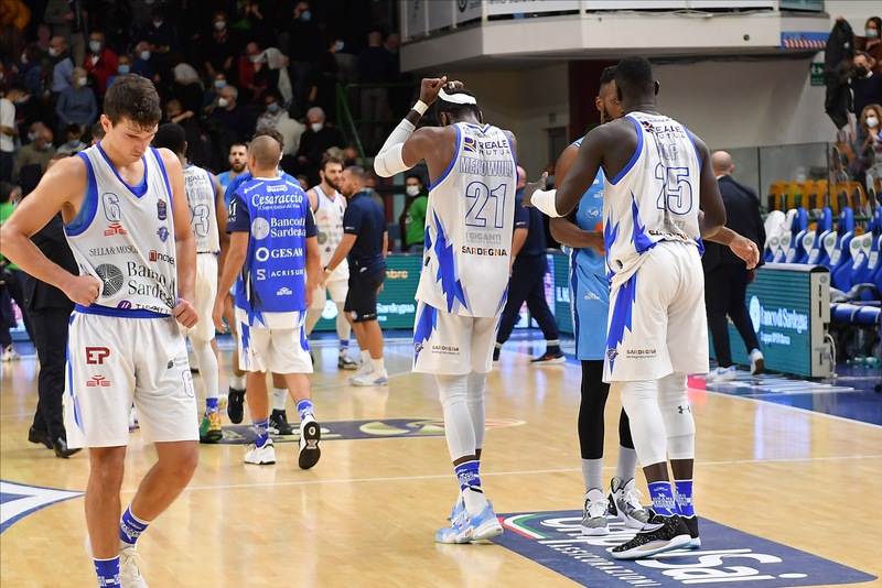 Serie A, Sassari in quarantena: rinviata la sfida con la Virtus Bologna