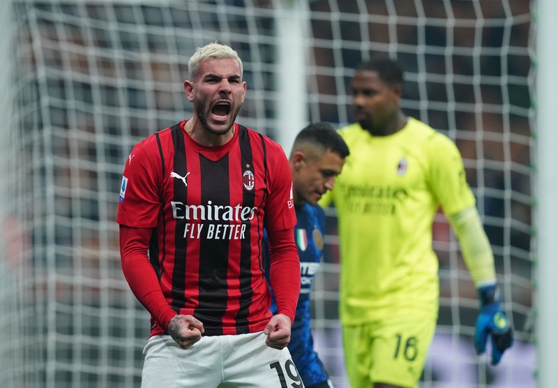 "Barcellona, tentativo a vuoto per Theo Hernandez: perché l'affare è sfumato"
