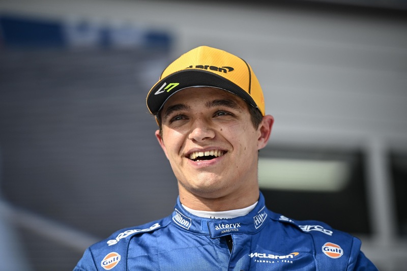 F1, Norris: "Il rinnovo è il miglior modo per cominciare la stagione"
