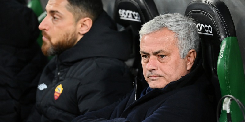 Il rebus di Mourinho: la doppia Roma in cerca di certezze