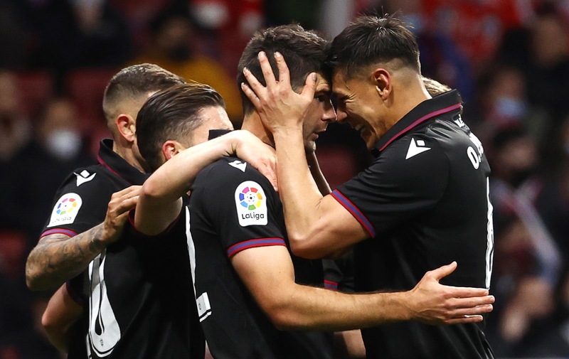 Liga, il Levante di Caceres batte l'Atletico Madrid