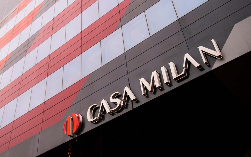https://cdn.corrieredellosport.it/img/800/600/2022/10/26/152916316-4c49db5a-c085-4544-919a-fe9ba4004883.jpeg Milan, l'APA conferma il bilancio e chiede certezze su stadio, UEL e Superleague