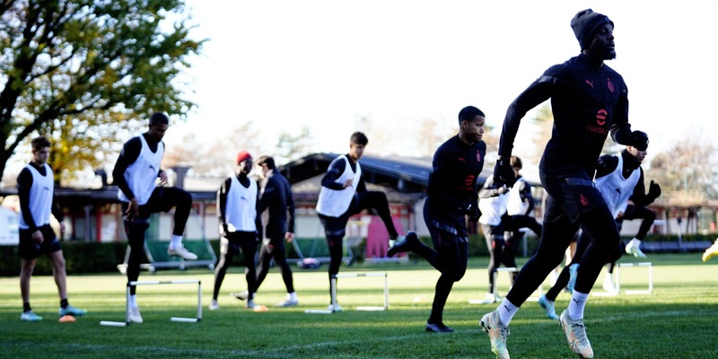 https://cdn.corrieredellosport.it/img/800/600/2022/12/07/155811650-a9f1cac5-1314-434d-9a77-52a976d8f99c.jpg Milan, lavoro fisico e tecnico in attesa del Lumezzane