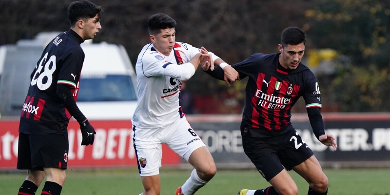 https://cdn.corrieredellosport.it/img/800/600/2022/12/09/173611676-f54e2637-13d3-48a0-bdd3-fe2aff9db370.jpg Milan, nel ritiro di Dubai i test contro Arsenal e Liverpool