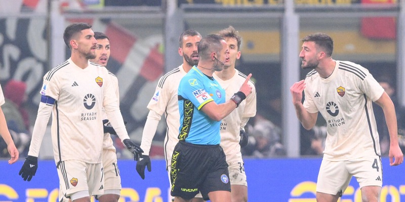 Moviola Milan-Roma: Guida ok sul rigore ma sul 2-0 si discute