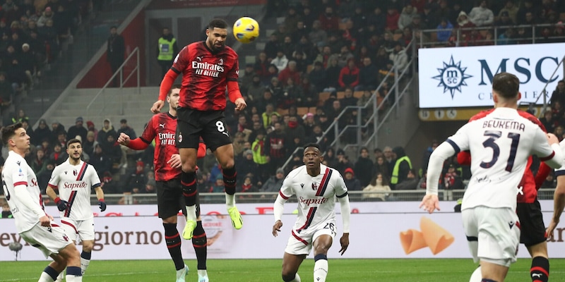 Milan-Bologna 2-2: Loftus-Cheek illude Pioli, Orsolini salva Motta