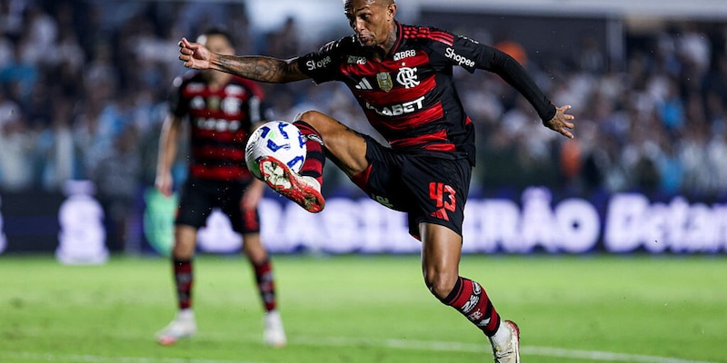 https://cdn.corrieredellosport.it/img/800/600/2025/07/21/113649456-5efdc5e7-2dca-4995-8ba2-0ee9df887fb3.jpg