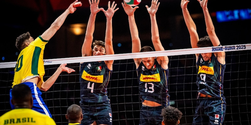 https://cdn.corrieredellosport.it/img/800/600/2025/07/22/182349088-9f9ad400-9784-413d-8aec-a60d4407f992.jpeg