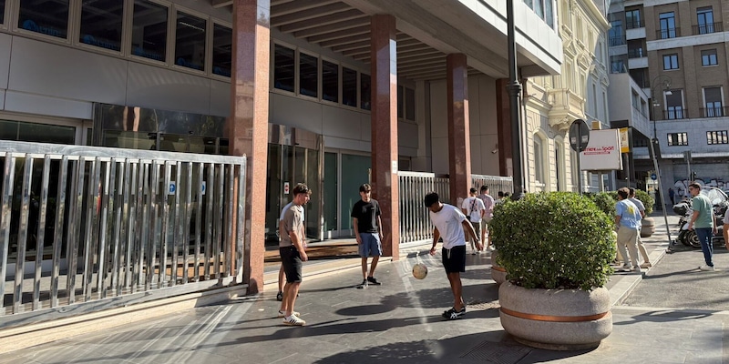 https://cdn.corrieredellosport.it/img/800/600/2025/08/04/043418778-3bd5b8e9-6c5b-459b-9264-4debc545e070.jpeg