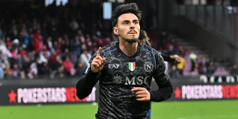 https://cdn.corrieredellosport.it/img/800/600/2025/08/22/055514209-9af35a30-10e4-4893-a5eb-2b19bccc3533.jpg