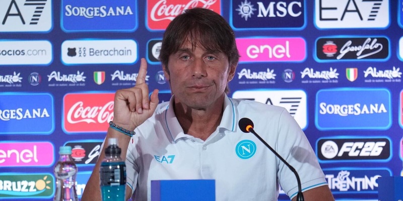 Conte diretta prima di Napoli-Cagliari: segui la conferenza LIVE