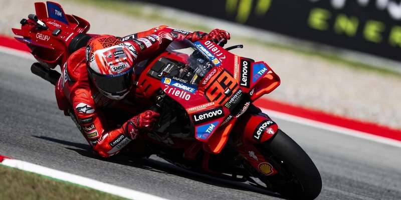 https://cdn.corrieredellosport.it/img/800/600/2025/09/06/082018763-a06adf5d-16f3-442e-88cc-dfc3a5943187.jpg