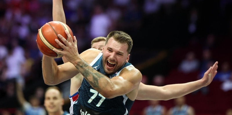 https://cdn.corrieredellosport.it/img/800/600/2025/09/07/162153689-acdcbf8b-53ad-4d37-a23a-3160b340555c.jpg