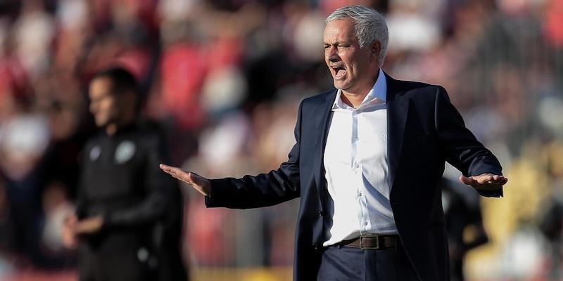 Mourinho, debutto vincente con il Benfica: tris all&#39;AVS con i gol di Sudakov, Pavlidis e Ivanovic