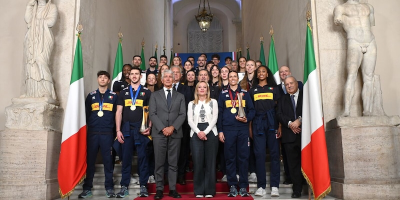 https://cdn.corrieredellosport.it/img/800/600/2025/10/08/171511376-695d09bd-6d6d-444b-8438-a3554c8f1e5d.jpg