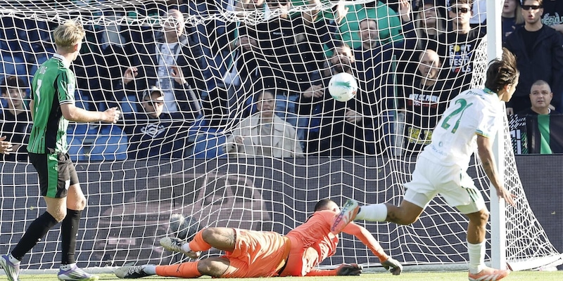 https://cdn.corrieredellosport.it/img/800/600/2025/10/26/163220237-ee6e59ef-cd77-4ad4-ae0f-182b8977f2a8.jpg