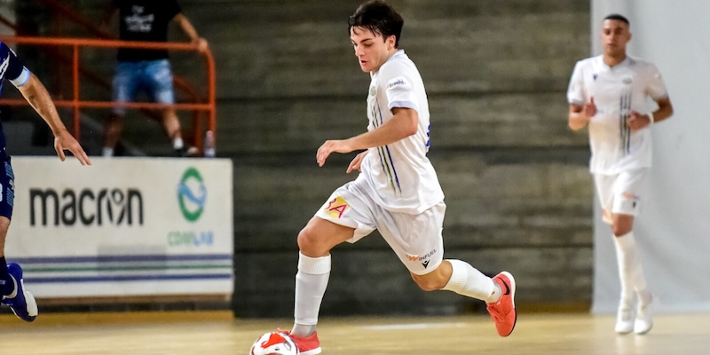 Ricci e boccoli: &quot;Io, il futsal e l'emozione di vestire la maglia della Nazionale&quot;