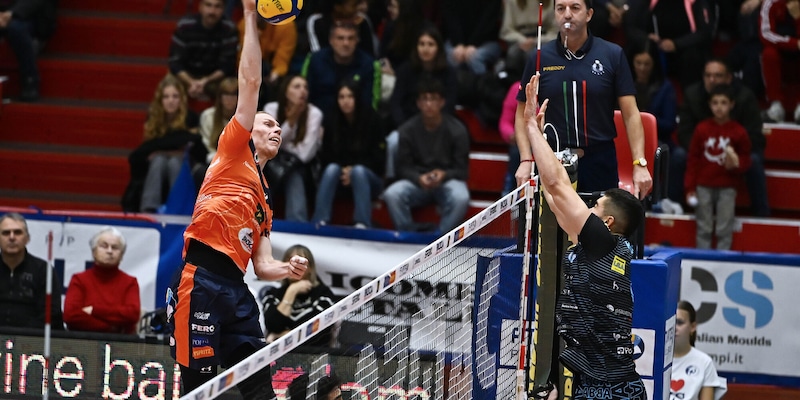 Brescia vince il posticipo con Pineto e si prende la vetta&nbsp;