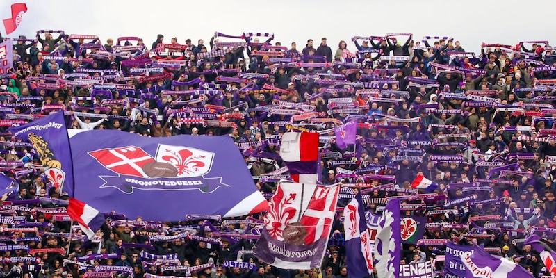 Firenze affronta la Juventus: una sfida cruciale in una classifica in crisi