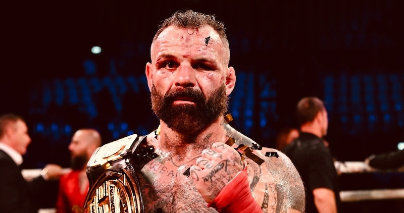 Sakara, nuovo campione BKFC: interviste e commenti sul suo successo