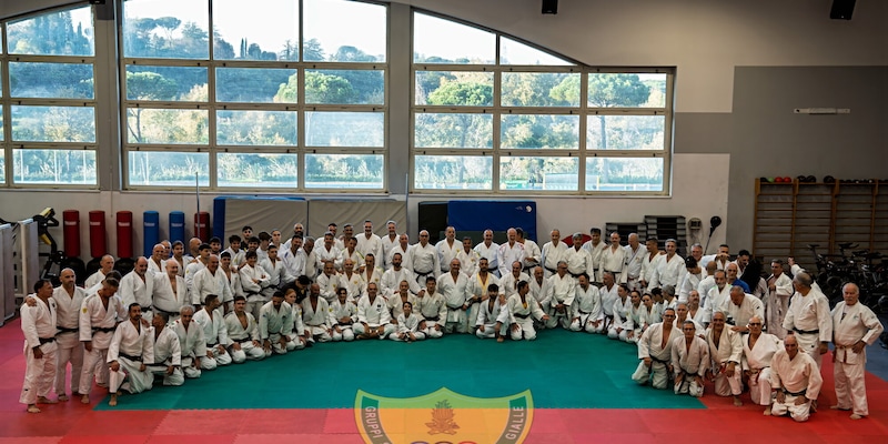 Fiamme Gialle celebrano i compleanni dei gruppi judo e karate a Villa Spada, Roma