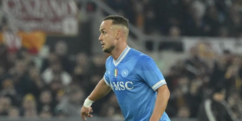 Infortunio Lobotka: il Napoli perde un altro pezzo a centrocampo. Salta la Juve e non solo