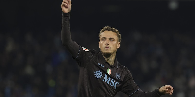 Lang: "Sono molto felice ora a Napoli. Dobbiamo essere competitivi in ogni competizione"