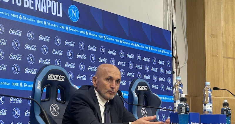 Le bordate in conferenza di Spalletti a Napoli: "Grazie a me fatti i soldi. E statte buono". E sui giochini...