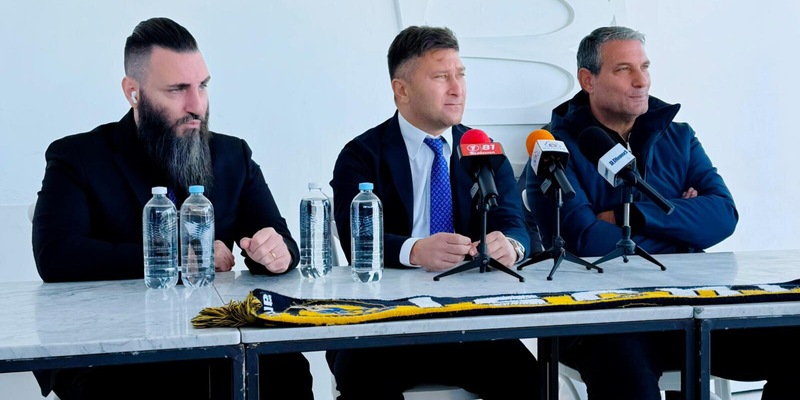 Ischia annuncia Luigi Lauro come nuovo presidente: Pino Taglialatela resta al club in ruolo di supporto