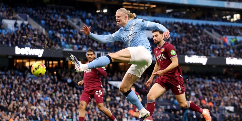City vince sul West Ham, Newcastle recupera contro i Blues, Brentford perde contro i Wolves