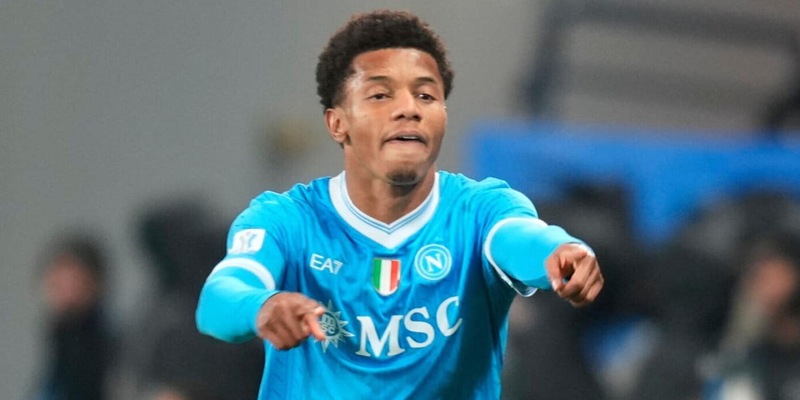Neres al completo: il Napoli si prepara alla Supercoppa Italiana