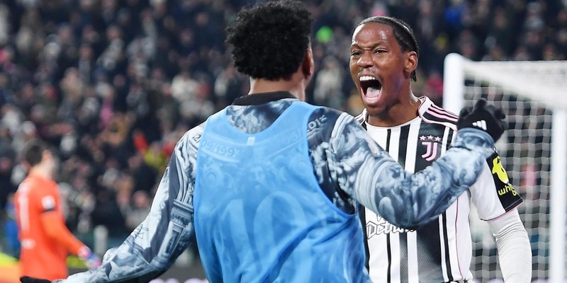 Juve-Napoli diretta Serie A: sblocca David, segui il big match tra Spalletti e Conte LIVE