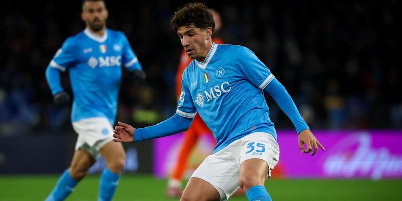 Napoli, Marianucci ai saluti: va in prestito al Torino