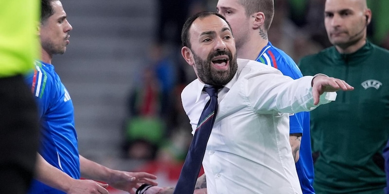 Futsal: Samperi al timone, l'Italia pronta a sfidare la Spagna all'Euro 2026