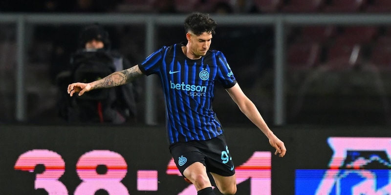 Barcellona, vuoi Bastoni? Il prezzo dell&rsquo;Inter &egrave; da top player: tutte le cifre da capogiro