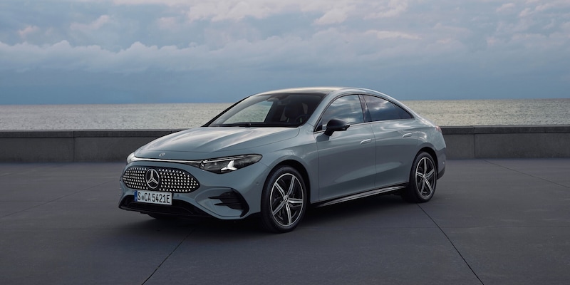 Mercedes CLA Hybrid - Punta all’efficienza 