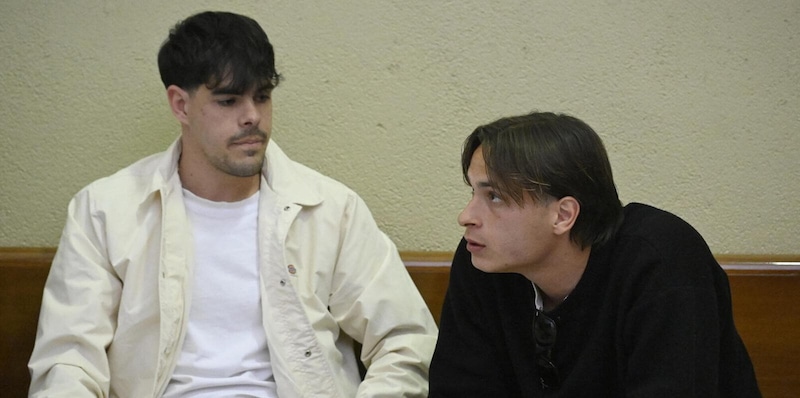 Lucarelli jr e Apolloni assolti dall'accusa di violenza sessuale: ribaltata la sentenza di primo grado