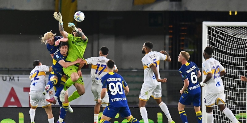 Lecce, prove tecniche di salvezza: lo 0-0 con il Verona porta Di Francesco a +1 sulla Cremonese