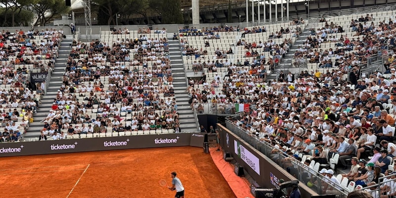 https://cdn.corrieredellosport.it/img/800/600/2026/05/09/161248176-9e925138-4a3a-4ccb-bcde-9dd0d91cc80c.jpeg