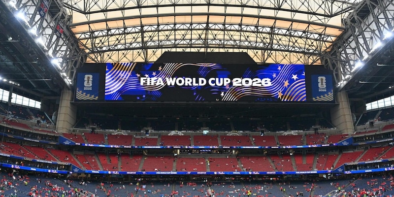 Olanda-Svezia nello stadio climatizzato ipertecnologico, con il tetto chiuso per l'umidit&agrave; infernale a Houston