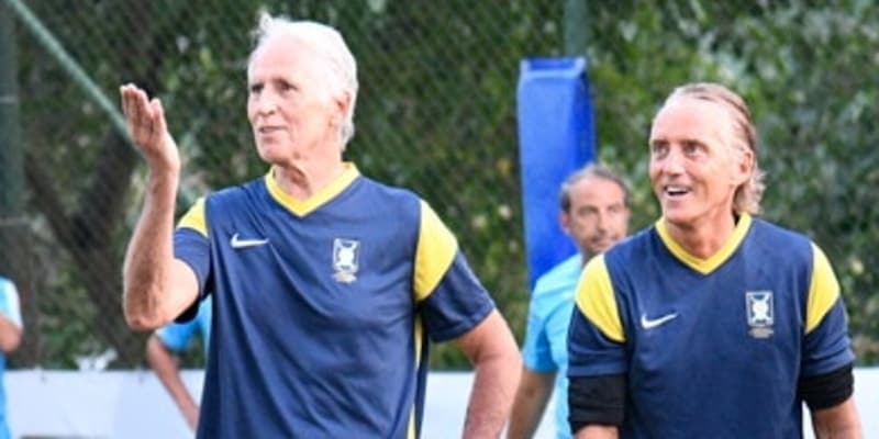 Malag&ograve; in campo con Mancini: "Noi in coppia in Nazionale? Con lui...". Poi la risposta sull'annuncio del nuovo ct