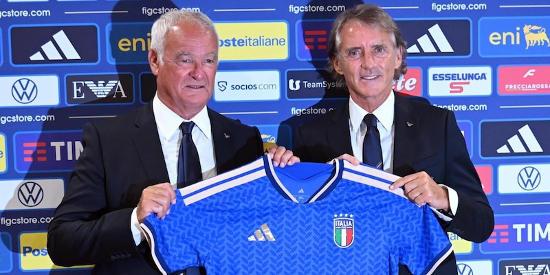 Mancini e Ranieri: "Vogliamo far innamorare di nuovo i tifosi dell'Italia"