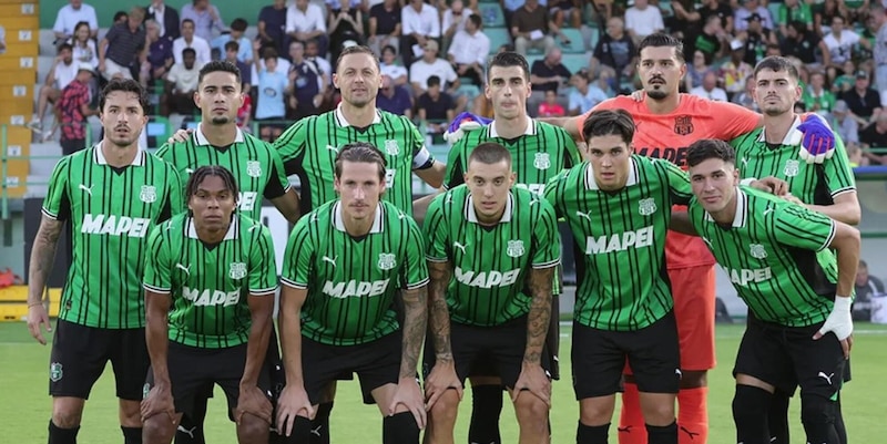 Sassuolo, inutile il gol di Bakola. Disastro Laurienté: espulso per rissa