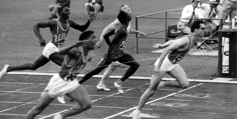 Lutto per lo sport italiano: addio a Livio Berruti, medaglia d'oro a Roma 1960