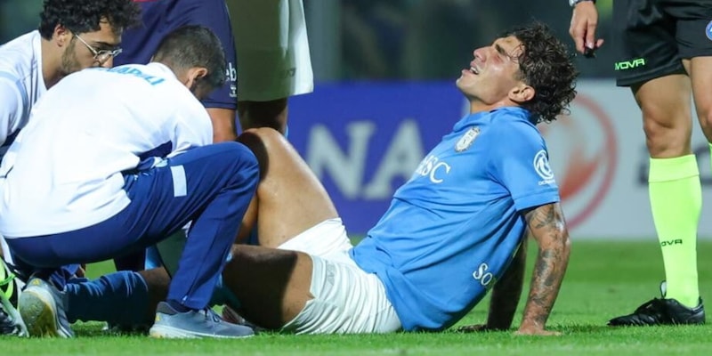 Napoli, altro infortunio in difesa: dopo Buongiorno anche Marianucci va ko, i tempi di recupero