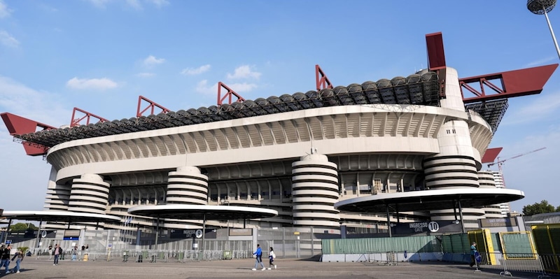 San Siro, cosa cambia per i tifosi con il cantiere del nuovo stadio: tutte le info su metro, parcheggi e biglietti