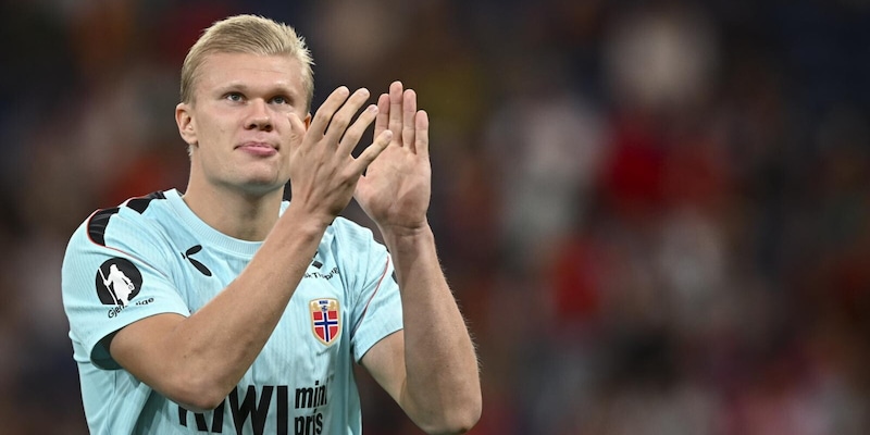 Haaland, le parole da leader che esaltano i tifosi del Manchester City: "Uniti, torneremo a sorridere"