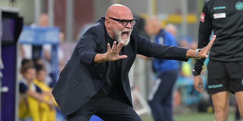 Salernitana, Serse Cosmi si scusa dopo lo sfogo con un giornalista
