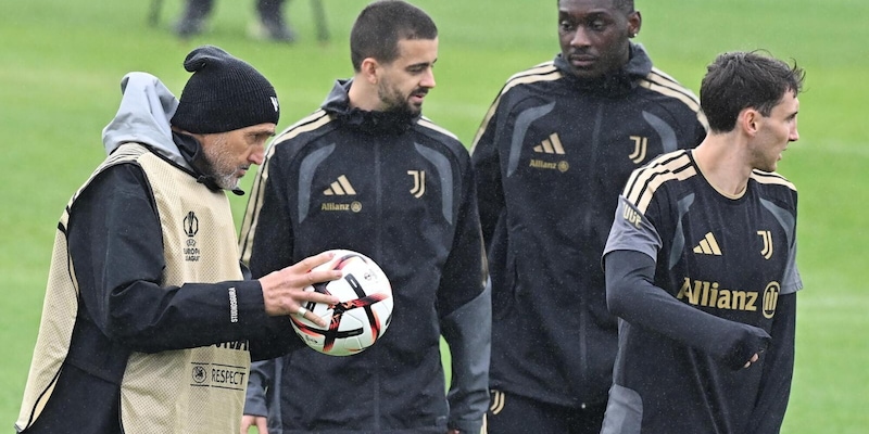 Spalletti e il dialogo nello spogliatoio della Juve: il Rennes ora &egrave; un banco di prova