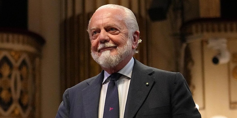De Laurentiis: "Ho incontrato Rizzetta. Il Napoli non è in vendita"